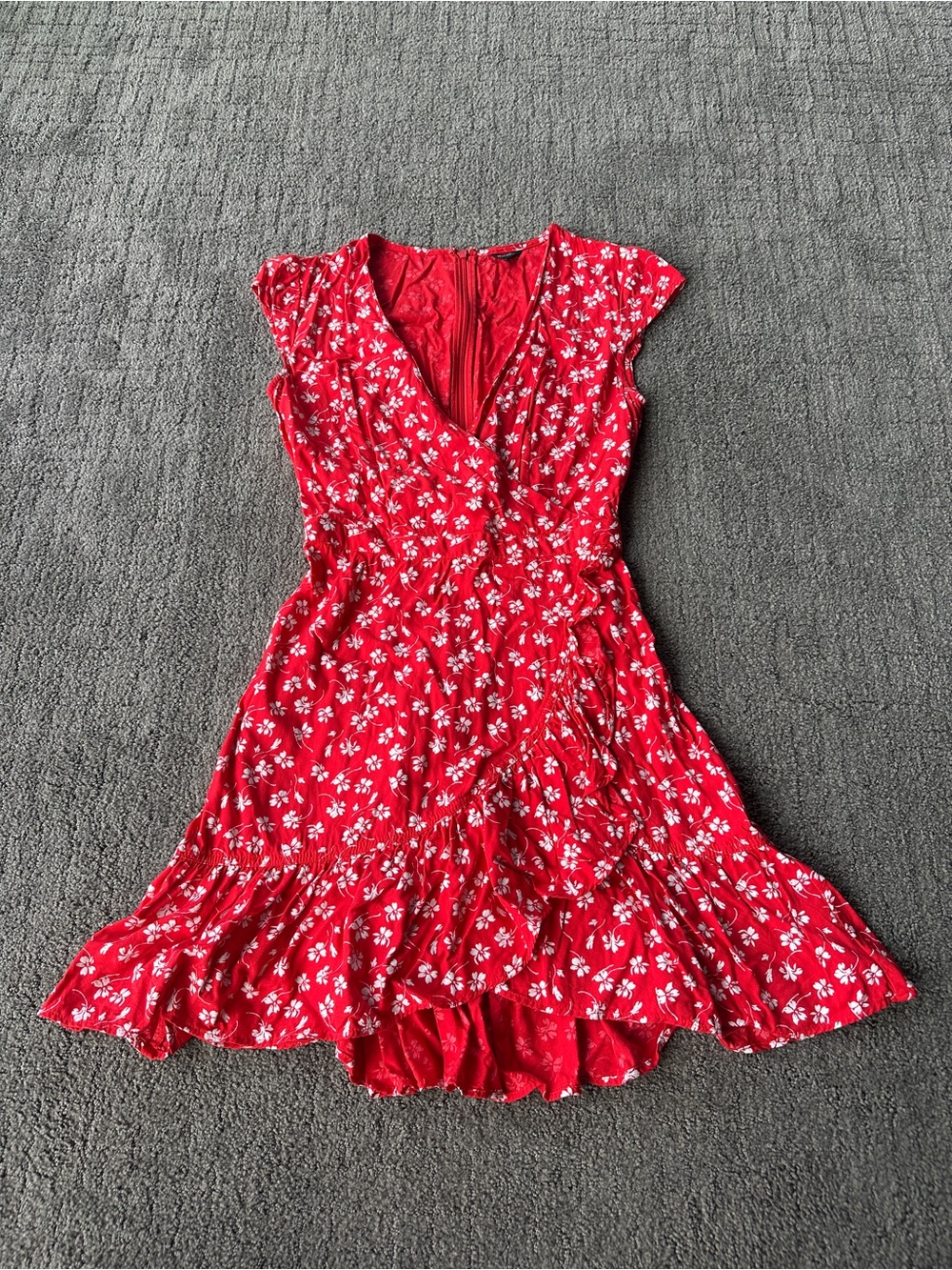 J Crew Mercantile Red Floral Ruffle Hi-Low Wrap Mini Dress - Size 00